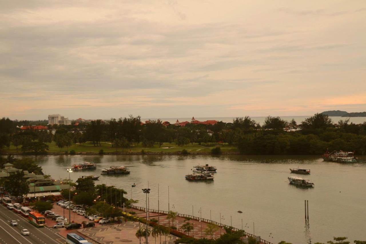 Mts @ Marina Court Resort Condo โกตาคินาบาลู ภายนอก รูปภาพ